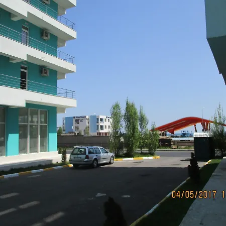 Summer Apartment * Lumina